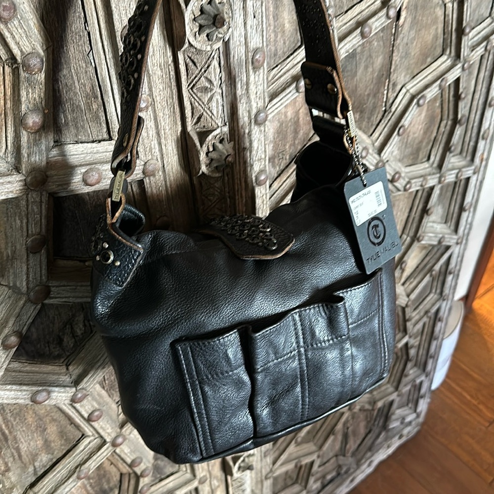 Tylie Malibu Kings Utility Handbag NWT